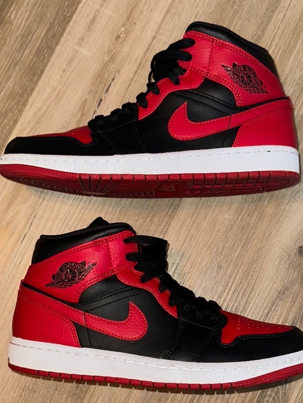 Nike High-Top Sneakers - Black and Red